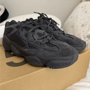 Yeezy Men's Black Sneakers